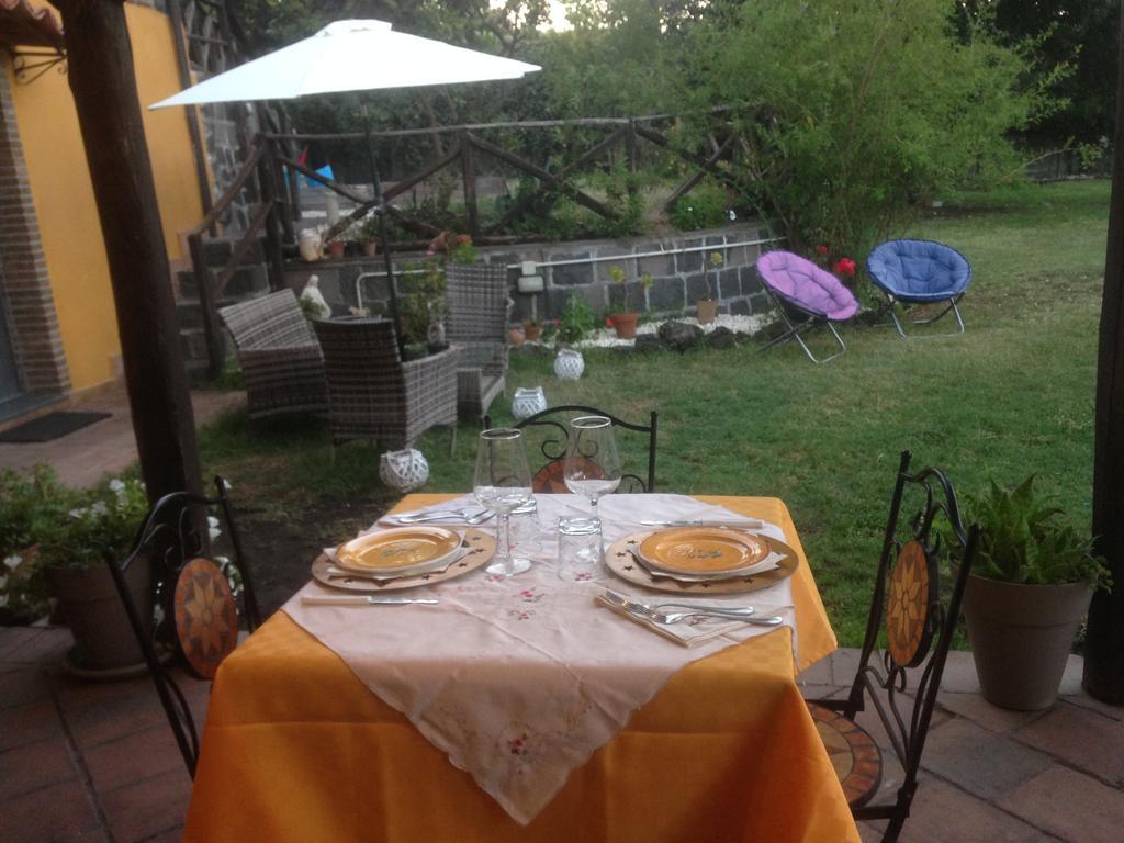 B&B Villa Loriana Milo Bagian luar foto