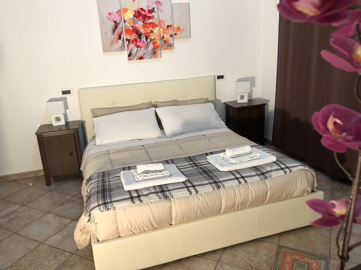 B&B Villa Loriana Milo Bagian luar foto